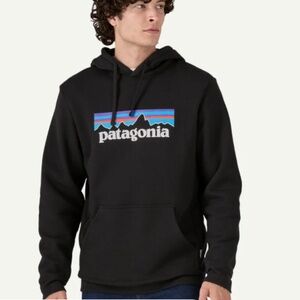 Patagonia P-6 Logo Uprisal Hoody Black Size XS